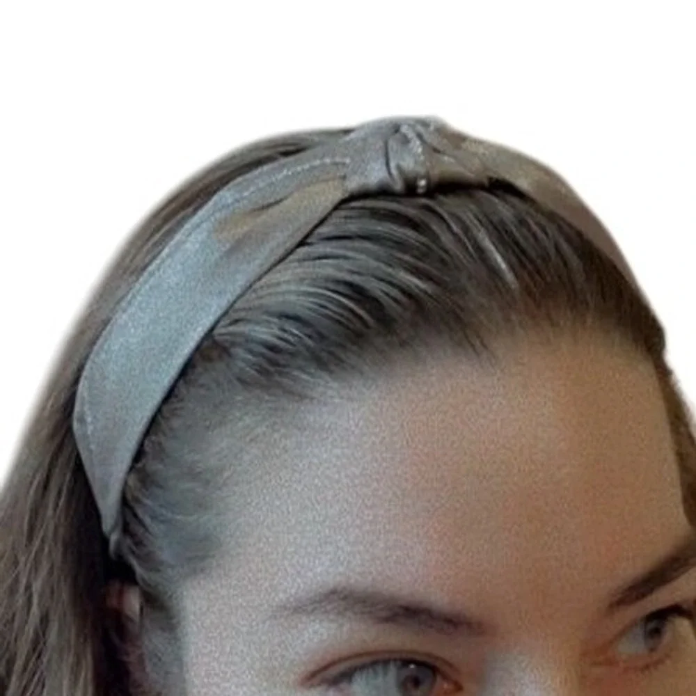 Sparkling Knot Headband Silver Shimmer Rhinestone Embellished‎ Hair Accessory